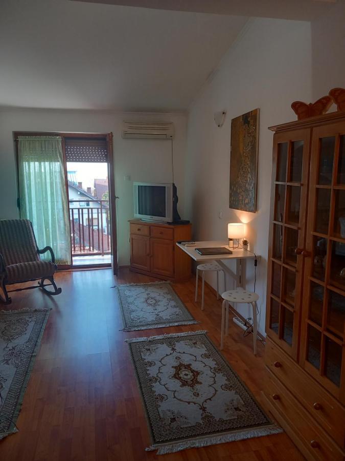 Cosy Rooftop Studio With Balcony Belgrád Kültér fotó